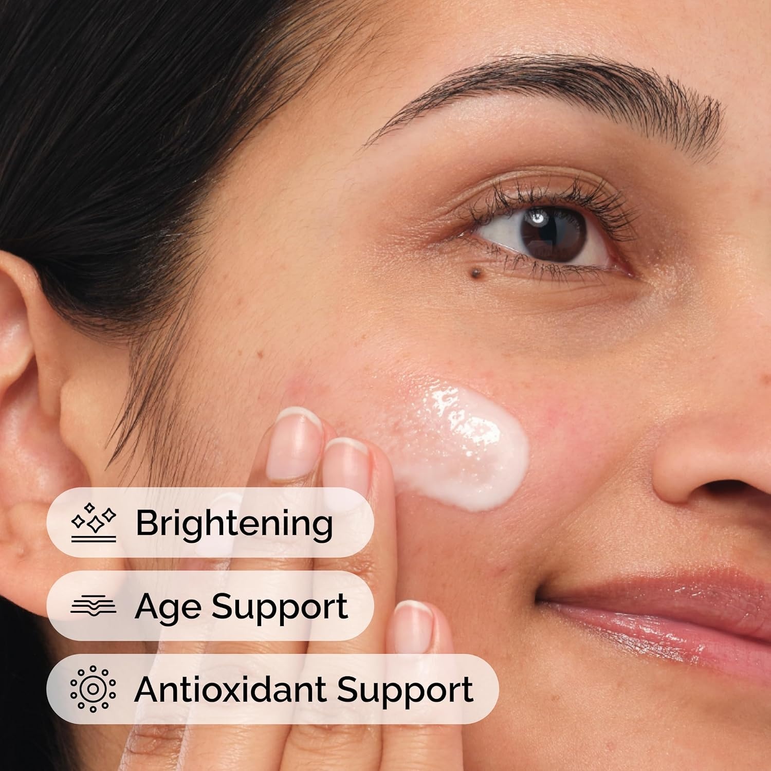 The Ordinary Vitamin C Suspension 23% + Hyaluronic Acid Spheres 2%, Serum with Pure L-Ascorbic Acid(1 Fl Oz (Pack of 1)) - view 3